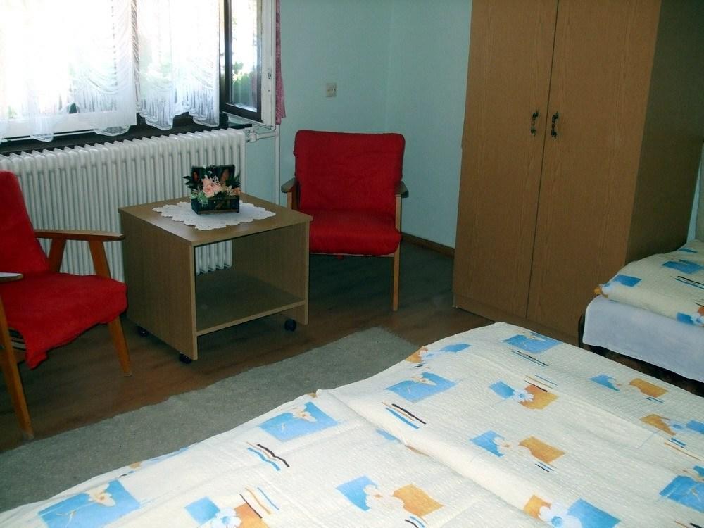 Lugas Szallas Jászberény Zimmer foto